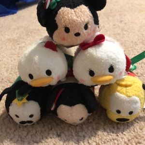 Disney Tsum Tsum Christmas Set